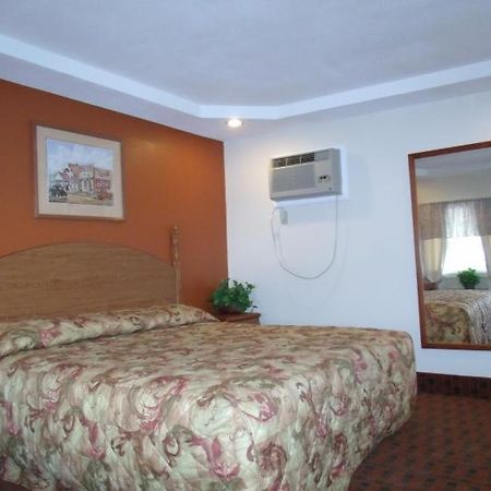 Woodlawn Hills Motel Henderson Экстерьер фото